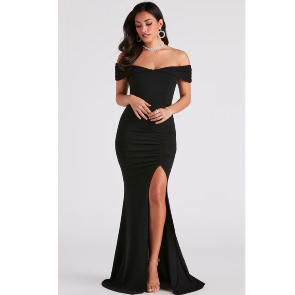 COPY - Windsor Samantha Formal Crepe Slit Dress